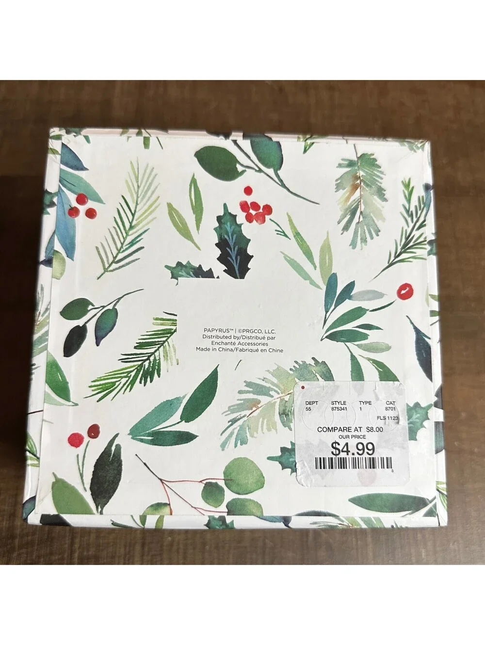 Papyrus Christmas Gift Box Holiday Greenery Holly Berries Satin Bow 6